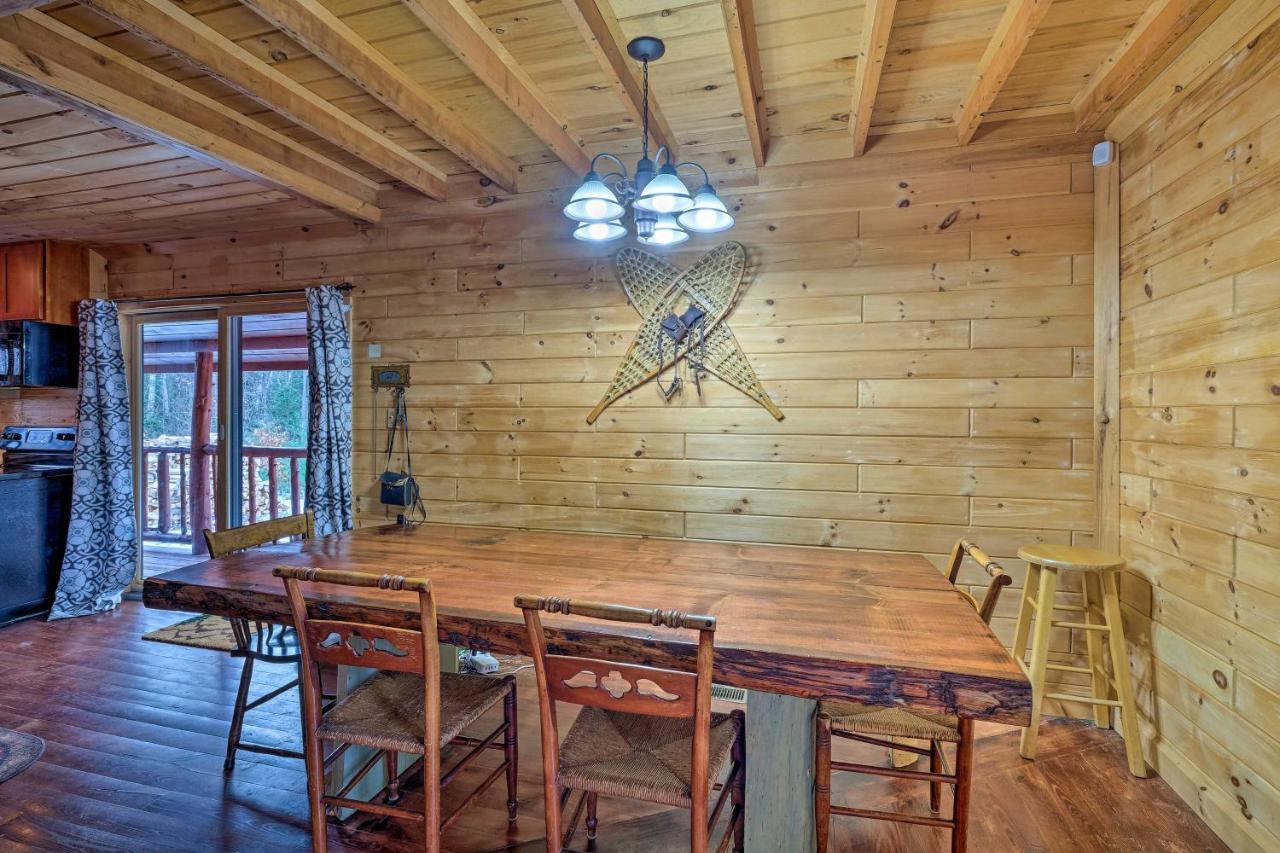Villa Secluded Johnsburg Retreat With Hot Tub And Fire Pit Exterior foto